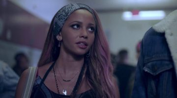 Atriz de Riverdale critica pouco destaque de personagens negros na série