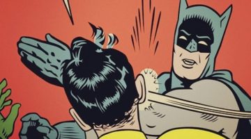 Em histórias antigas, Batman tinha o hábito bizarro de bater na bunda das pessoas