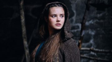 Cursed – A Lenda do Lago: série com atriz de 13 Reasons Why estreia na Netflix