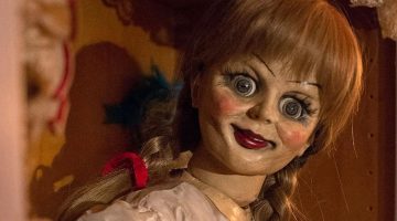 Falsa notícia afirma que boneca Annabelle fugiu de museu e apavora internautas
