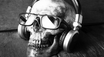 Halloween: novo podcast da Deezer traz contos de terror com muito bom humor