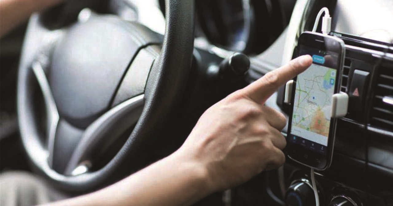 Em meio à onda de calor, motoristas de app cobram para ligar ar condicionado