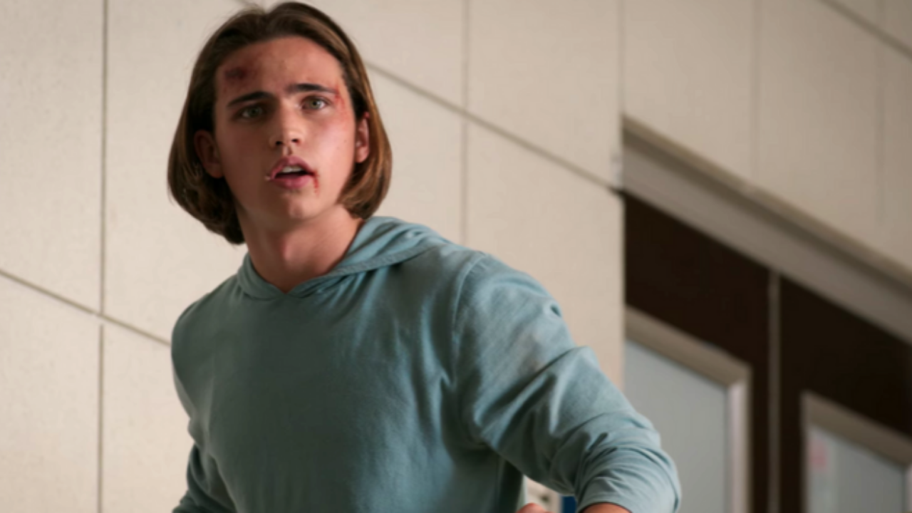 Ator de Cobra Kai quer ser o Robin do Batman de Robert Pattinson