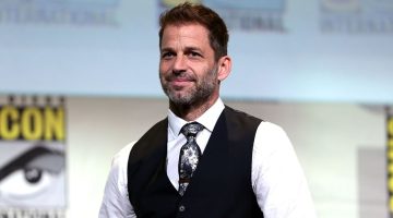 Zack Snyder reaparece na Warner e agita fãs da DC