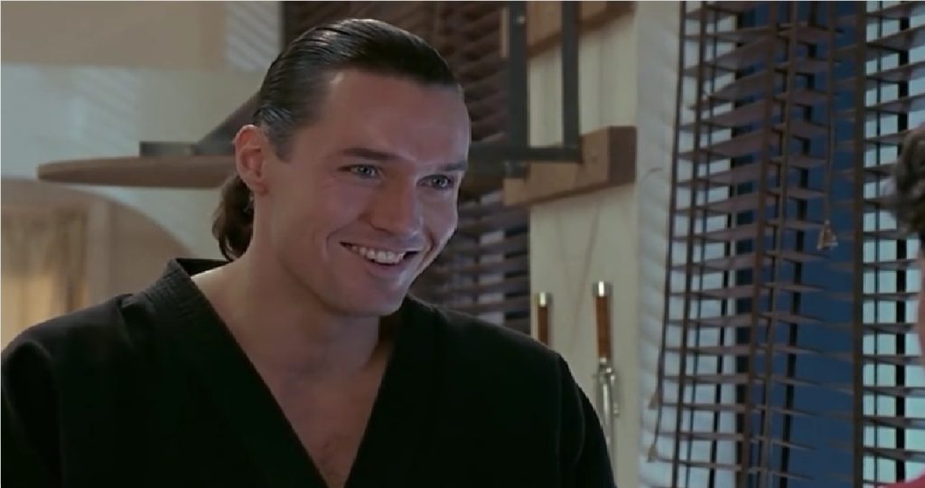 Cobra Kai: teaser revela o retorno do vilão Terry Silver ao dojo