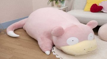 Caramba! Pokémon está vendendo pelúcia gigante de Slowpoke