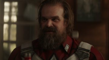 Thunderbolts: ator detalha relação entre Yelena e Guardião Vermelho no filme