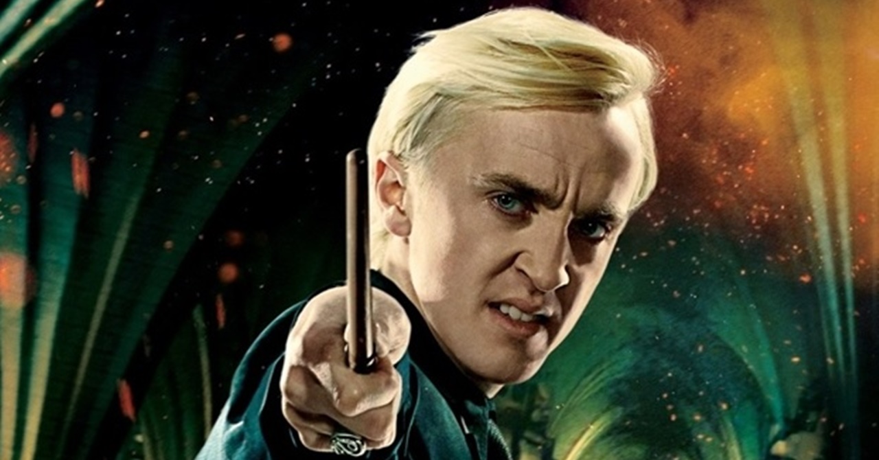 Mulher nua aparece em foto de ator de Harry Potter e ninguém tá entendendo nada