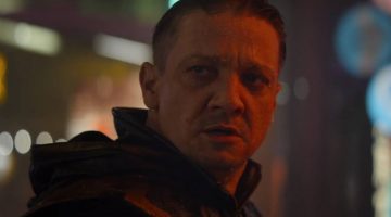Vídeo: Jeremy Renner é resgatado de helicóptero após grave acidente