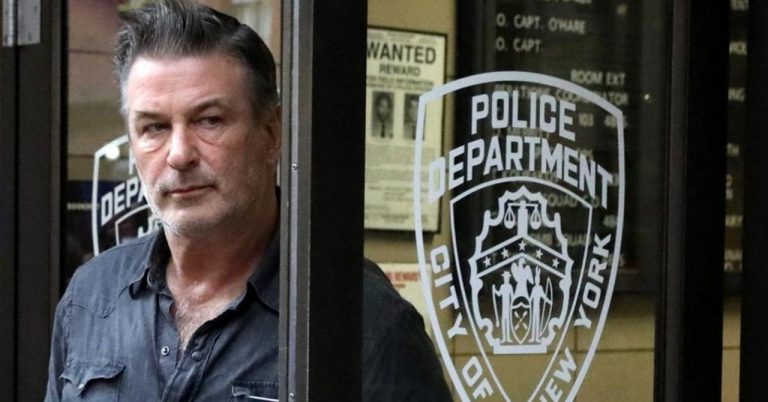 alec baldwin policia