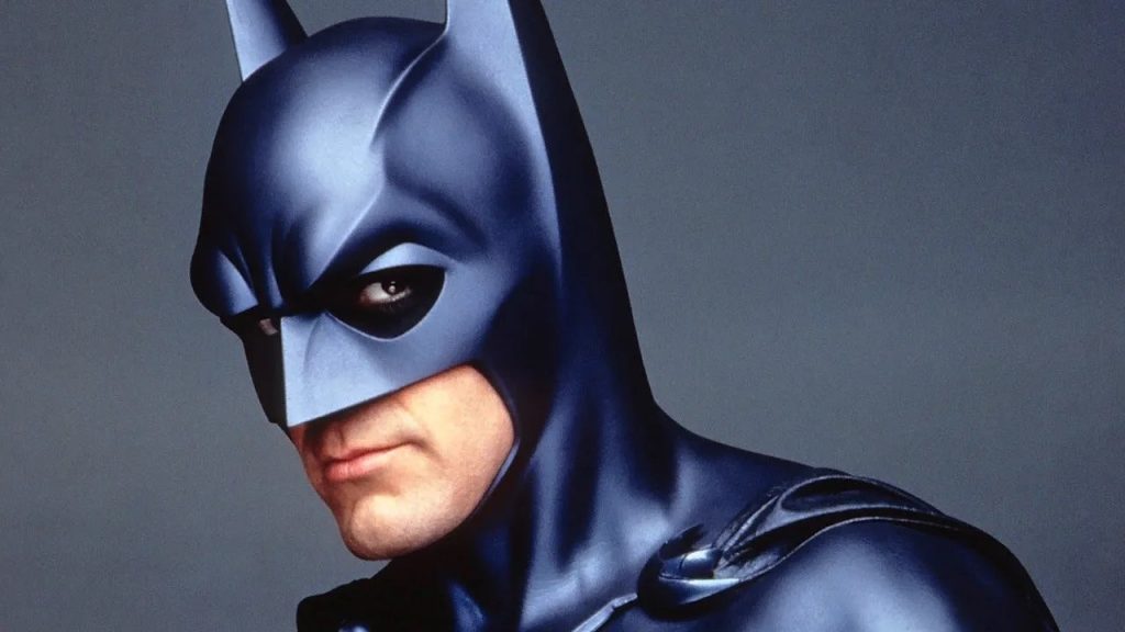 George Clooney se declara o melhor Batman de todos os tempos em vídeo hilário