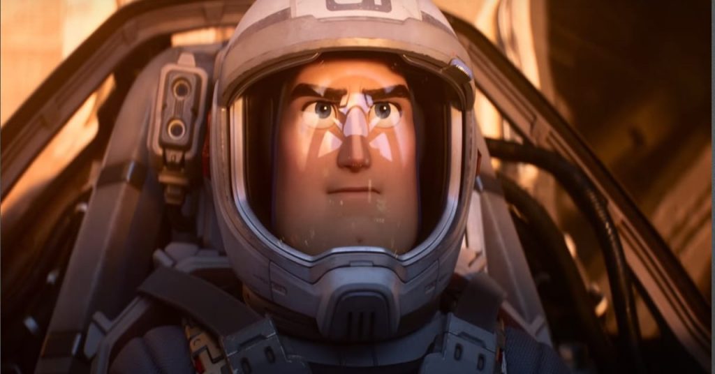 Fãs de Toy Story estão pra lá de confusos com o novo filme de Buzz Lightyear