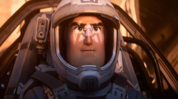 Chris Evans comenta polêmica e censura de Lightyear por causa de beijo lésbico