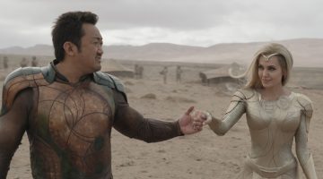 Esqueça o nariz empinado da crítica: Eternos é um filme incrível (texto sem spoilers)