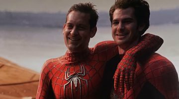 Por que os Aranhas de Tobey e Andrew não conhecem os Vingadores?