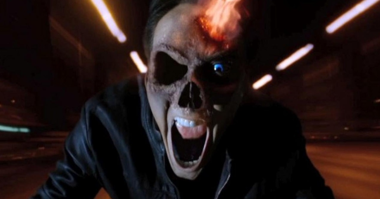 Motoqueiro Fantasma de Nicolas Cage contava com um detalhe macabro