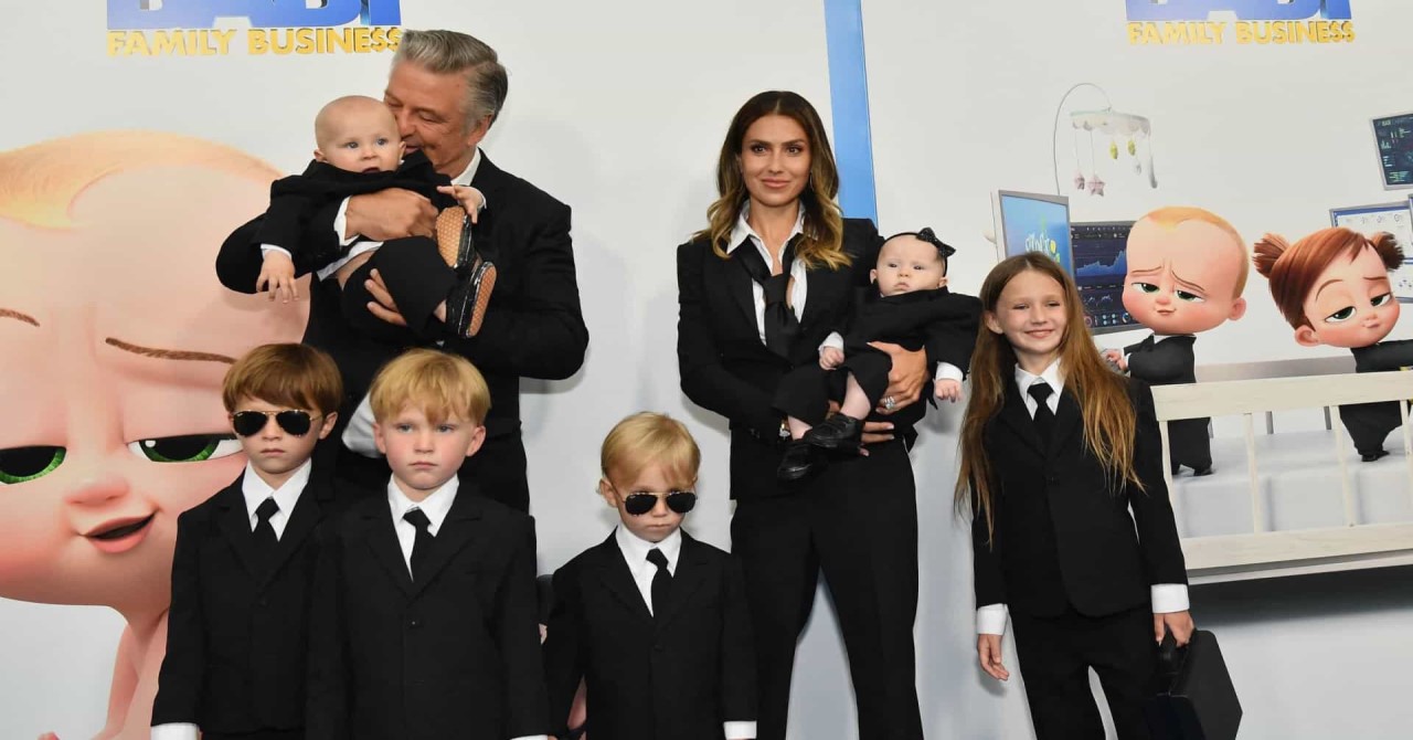 Poucos meses após tragédia, Alec Baldwin anuncia que será pai pela oitava vez