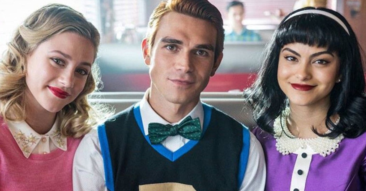 Já vai tarde? Riverdale é cancelada e internautas brigam nas redes sociais