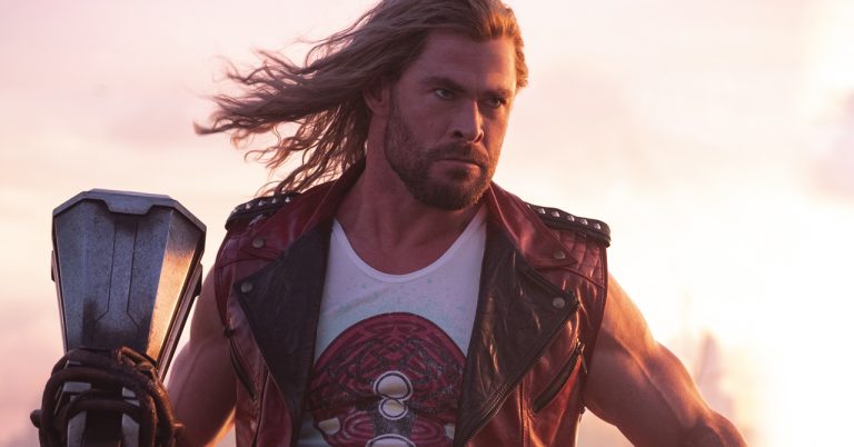 thor: amor e trovão