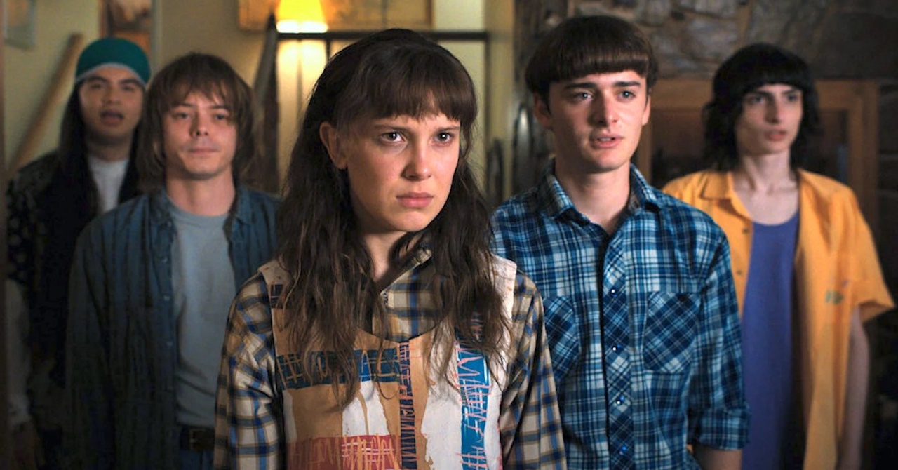 Stranger Things revela foto inédita de Eleven em cartaz de desaparecida; 5ª temporada promete surpresas