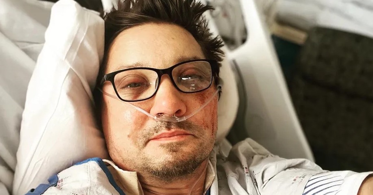Jeremy Renner vai lançar músicas inspiradas pelo grave acidente que sofreu