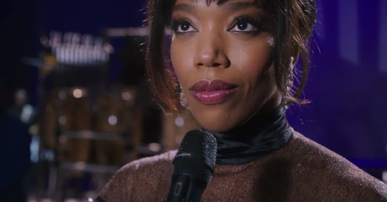 Filme que conta a vida de Whitney Houston estreia em plataforma de streaming