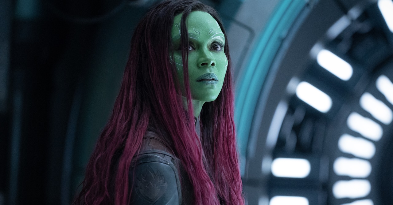 Zoe Saldaña revela desejo de refilmar cenas da Gamora