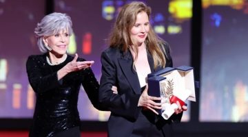 Jane Fonda atira prêmio do Festival de Cannes na cabeça de diretora vencedora