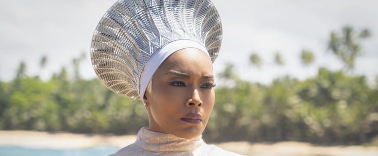 Pantera Negra 3: Angela Bassett comenta possível retorno de Ramonda