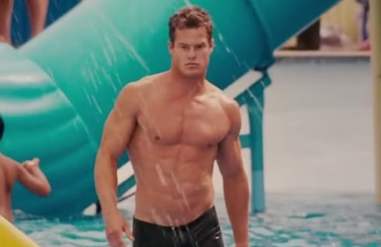 Ator Alec Musser morre aos 50 anos, de causa misteriosa