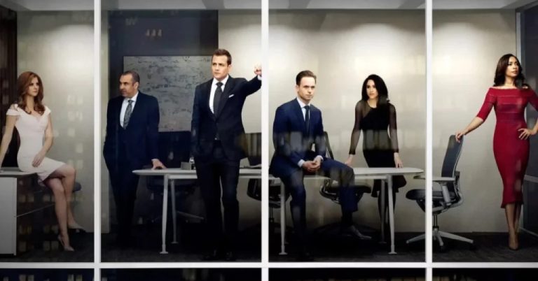 reunion de suits