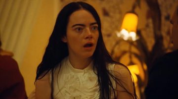 Emma Stone passa perrengue para buscar Oscar no palco: ‘meu vestido rasgou’