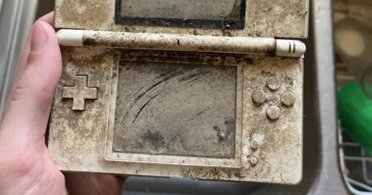 Gamer encontra Nintendo DS ‘roubado’ há 16 anos
