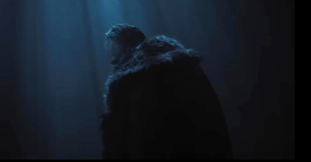Vídeo revela a transformação de Bill Skarsgard no Conde Orlok em Nosferatu