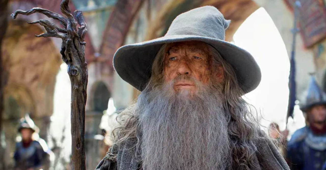 Ian McKellen sofre grave acidente no palco e peça precisa ser interrompida na metade