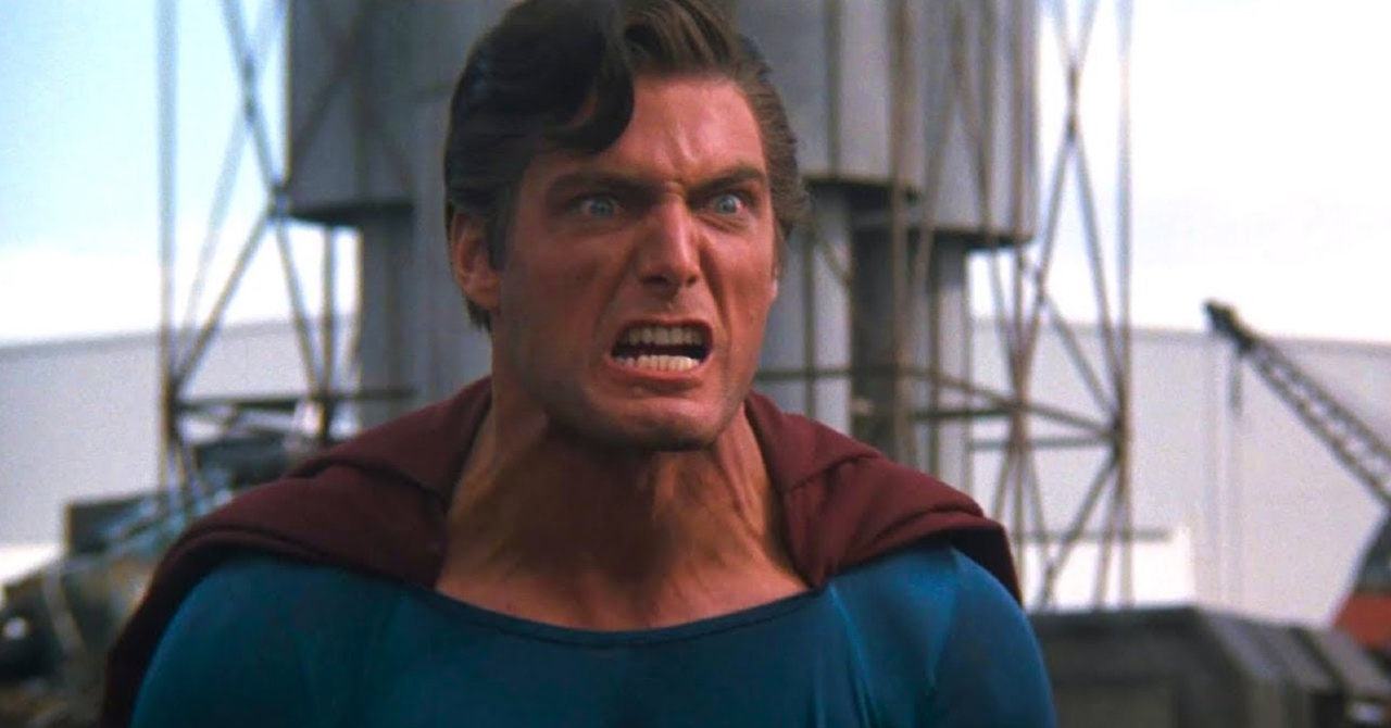 DC mantém a obsessão pelo Superman Vilão