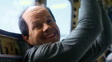 Aí não, né? Trailer de Ameaça No Ar revela principal reviravolta do filme