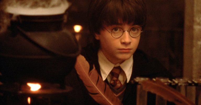 Harry Potter ou Frodo? Daniel Radcliffe é confundido com Elijah Wood o tempo todo!
