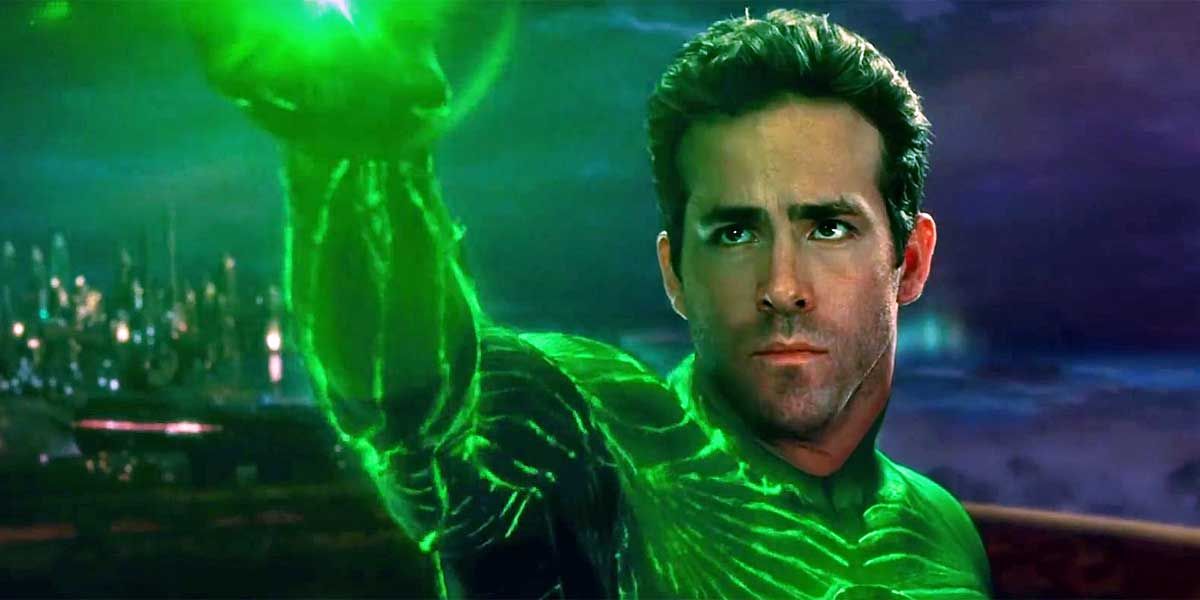 Ryan Reynolds alfineta filme do Lanterna Verde em entrevista
