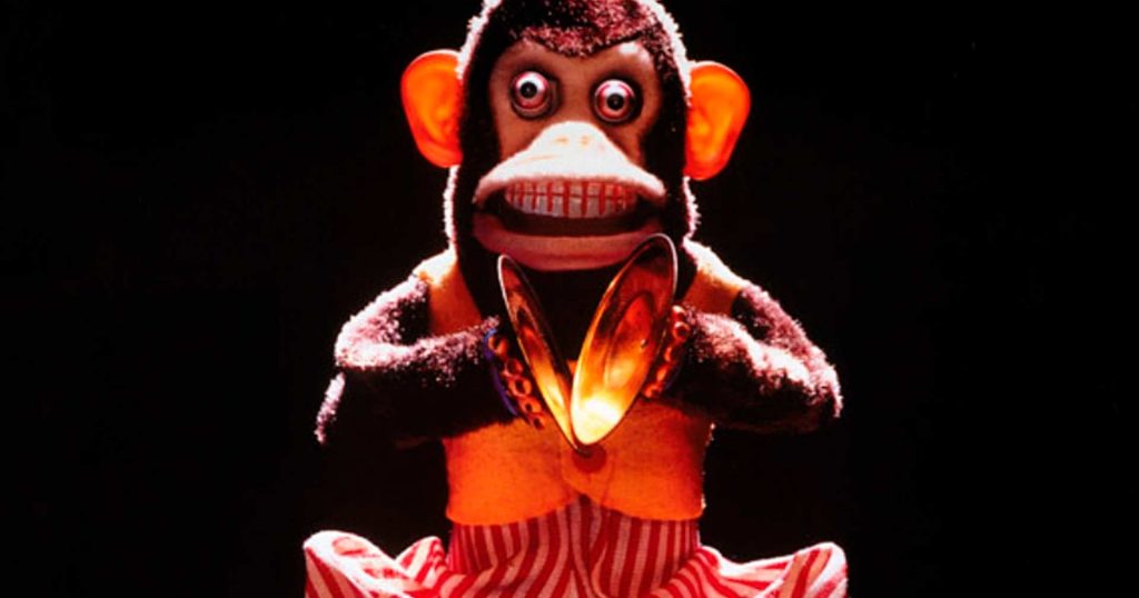 Diretor de The Monkey promete comédia muito assustadora