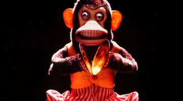 Diretor de The Monkey promete comédia muito assustadora