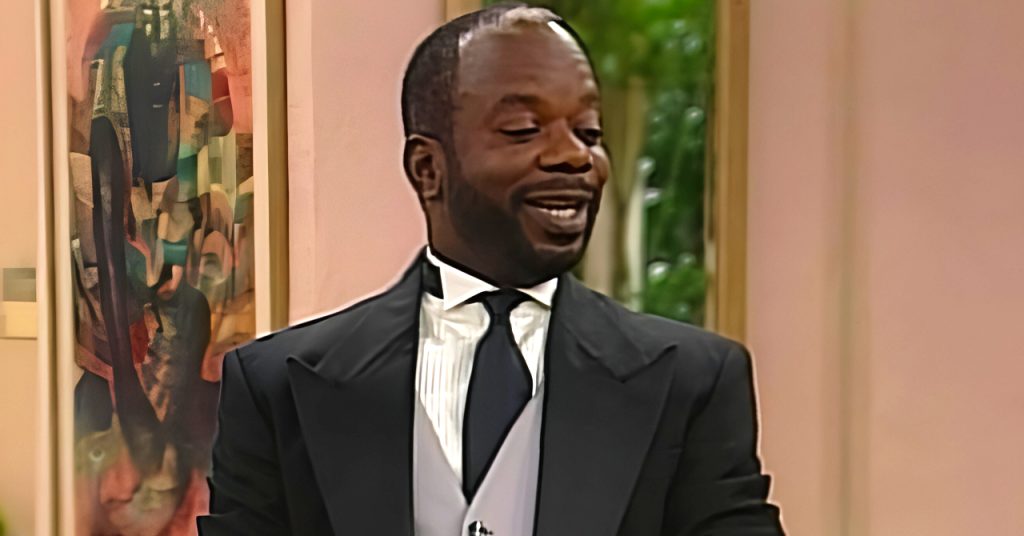 Joseph Marcell, eterno Geoffrey, faz aparição surpresa na 3ª temporada de Bel-Air