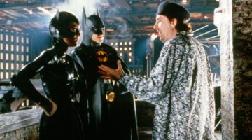 Tim Burton descarta retorno ao universo dos super-heróis: “Não é algo que me interessa no momento”