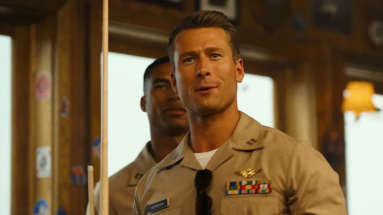 Glen Powell foi visto na gravação de O Sobrevivente, dirigido por Edgar Wright