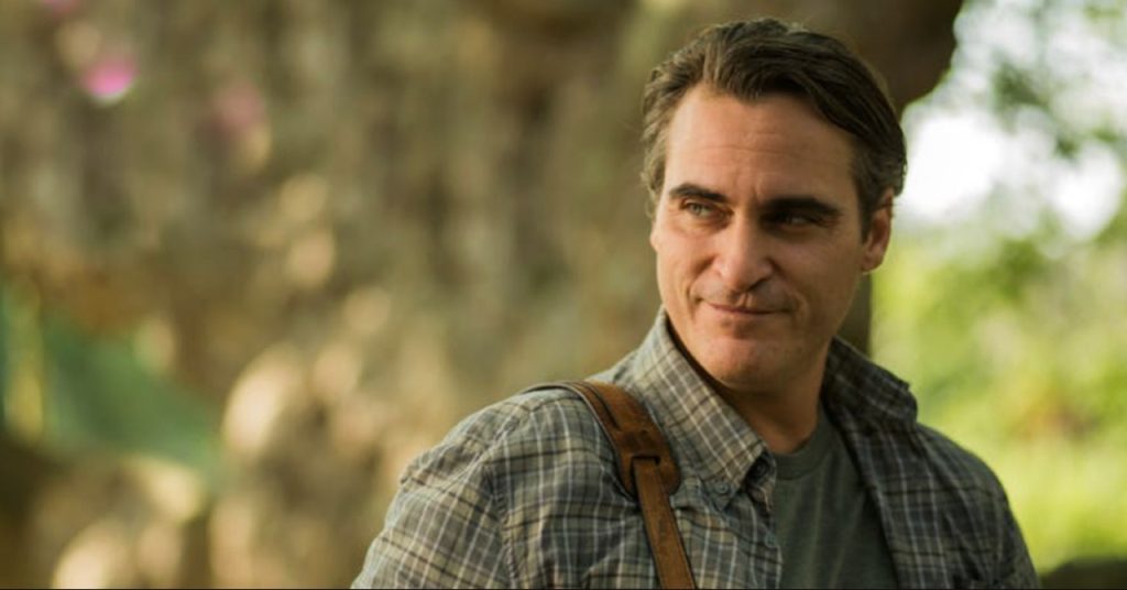 Joaquin Phoenix abandona filme com romance gay poucos dias antes das filmagens