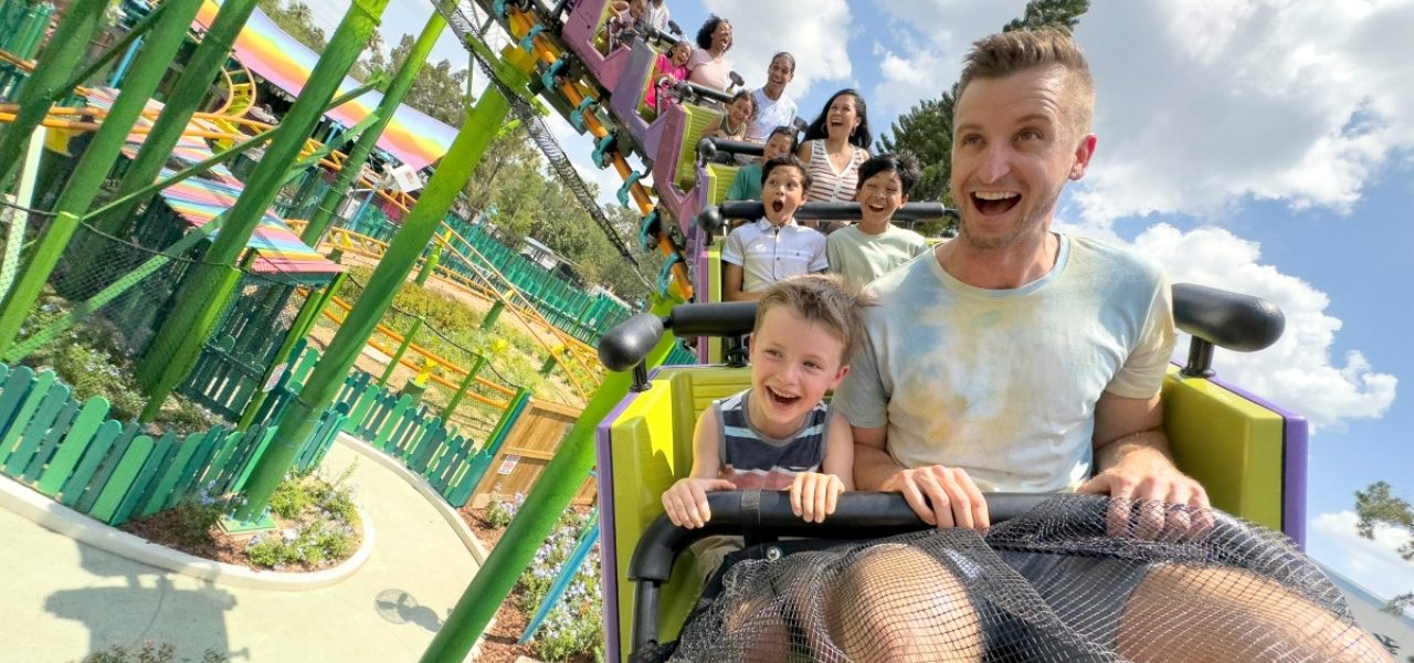 DreamWorks Land - Trolls Trollercoaster universal