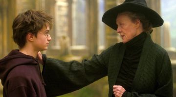 Daniel Radcliffe faz homenagem emocionante a Maggie Smith