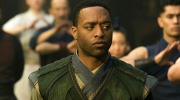 Chiwetel Ejiofor revela se seus personagens no UCM e no Sonyverso tem ligações em Venom 3