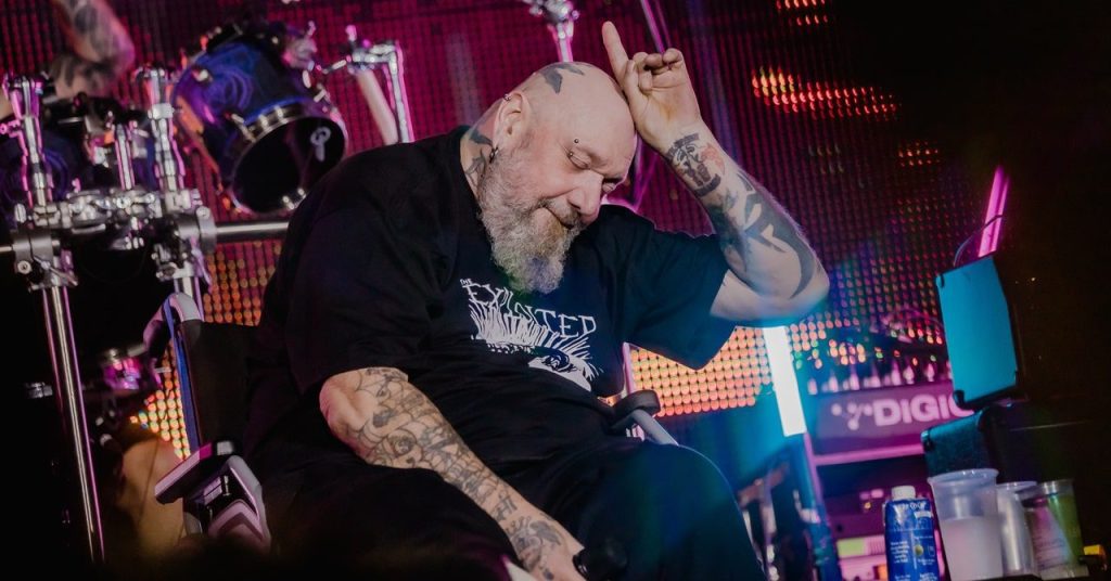 Morre Paul Di’Anno, ex-vocalista do Iron Maiden, aos 66 anos