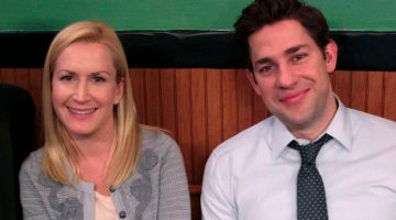 Angela Kinsey comemora título de John Krasinski como Homem Mais Sexy do Mundo